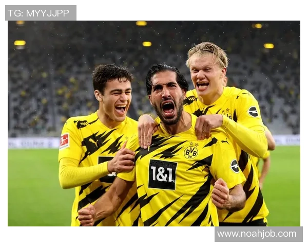 友谊赛精彩回顾：多特蒙德大胜曼联点球争议引发全场热议