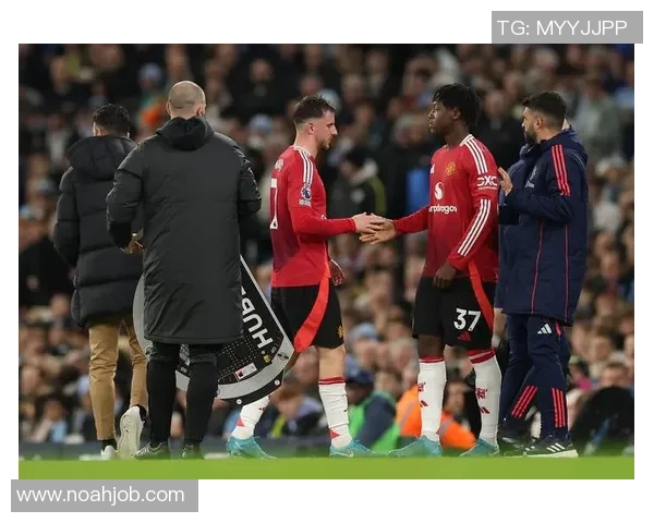 曼联逆转曼城4-3精彩绝伦补时绝杀点燃全场激情