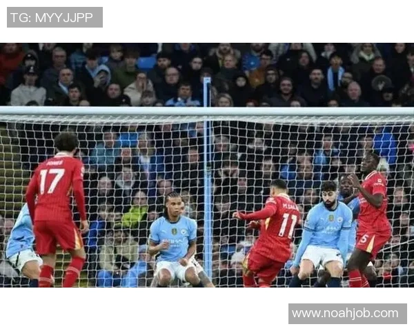 英超焦点战国米力克曼城引发转会风波与球迷热议