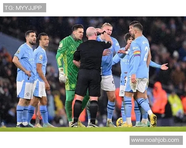 世界杯激战热刺与切尔西平局点球大战引发争议判罚全场沸腾