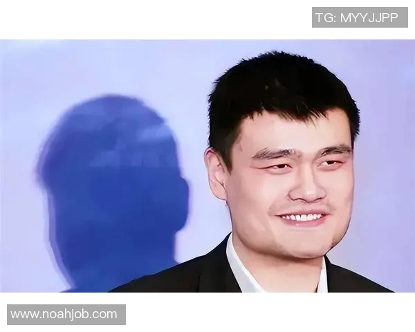 姚明回家视频感动无数网友重温篮球巨星的温暖瞬间