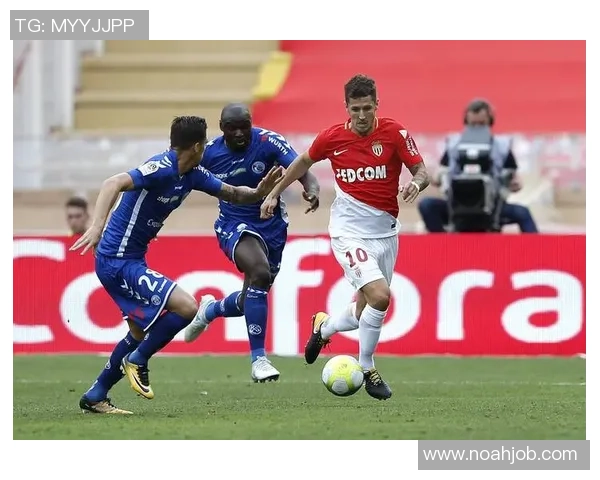 巴黎圣日耳曼小胜尤文图斯友谊赛精彩瞬间回顾与分析