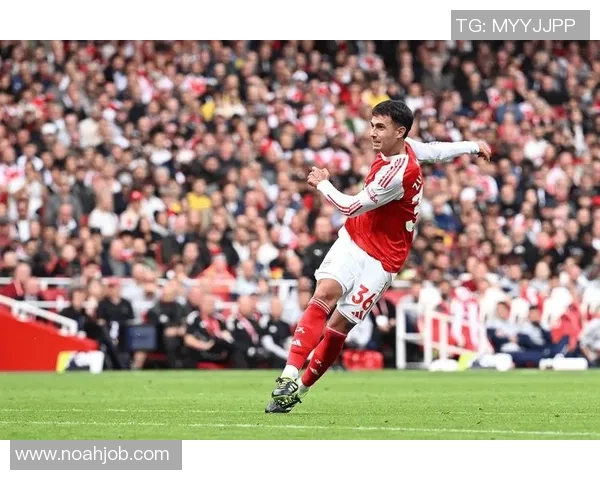 德甲激战：利物浦绝杀阿森纳全场沸腾精彩瞬间回顾