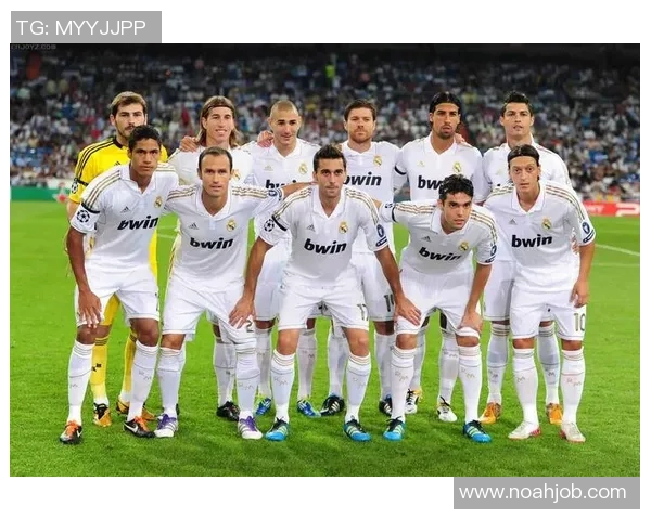 欧冠激战：巴黎圣日耳曼小胜皇马红牌争议引发全场热议与战术分析