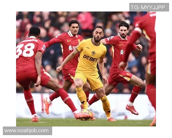 英超激战：皇马大胜多特蒙德红牌争议引发全场热议与转会传闻