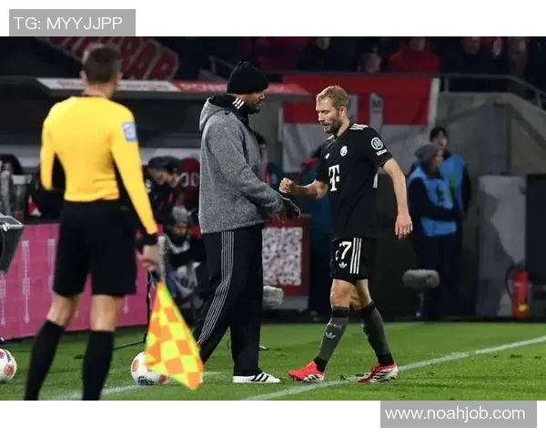 国王杯惊心动魄巴黎圣日耳曼逆转拜仁引发争议判罚热议