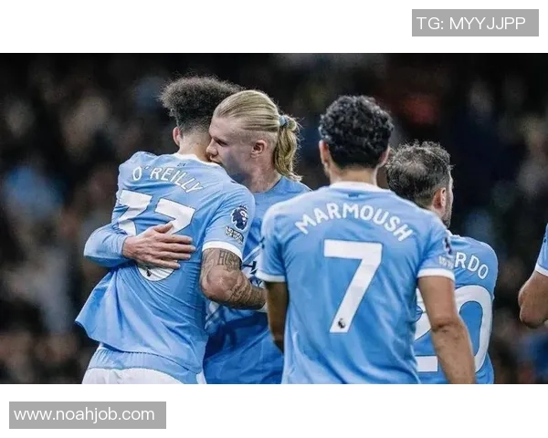 英超激战曼城险胜巴黎圣日耳曼争议判罚引发全场热议