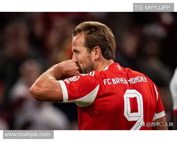 西甲经典对决:拜仁绝杀曼联引发全场狂欢历史冷门再现 西甲经典对决:拜仁绝杀曼联引发全场狂欢历史冷门再现